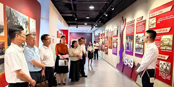 花都區召開區委兩新工委工作暨“雙同步”工作推進會議  跑好基層社工部“第一棒”