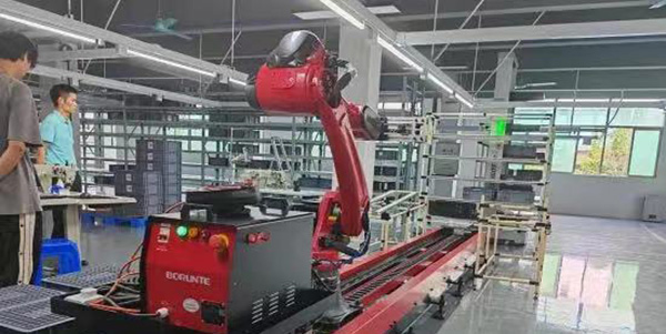 全國首個城市級工業人工智能中心-花都區新型工業化數字服務中心投入運行  創新驅動賦能行業發展