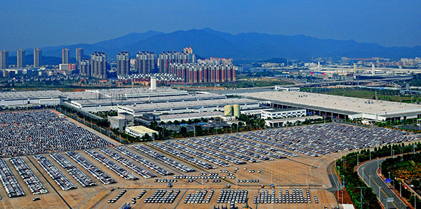 花都經(jīng)開區(qū)奮楫揚(yáng)帆再起航   聚焦發(fā)展 銳意進(jìn)取