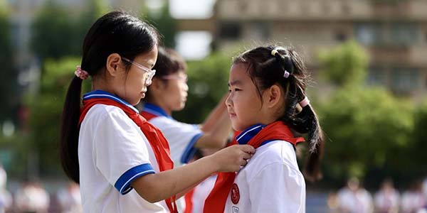 花都區舉行少先隊建隊紀念日主題活動  爭當好少年  花漾迎全運